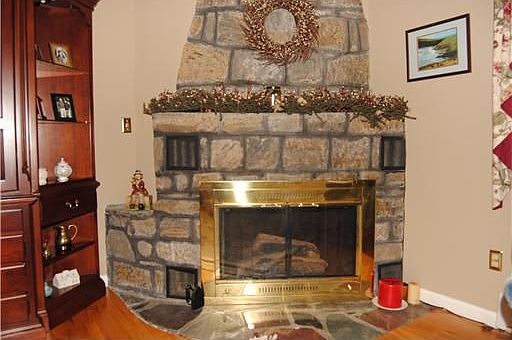 5th image of 3 Drury Ln