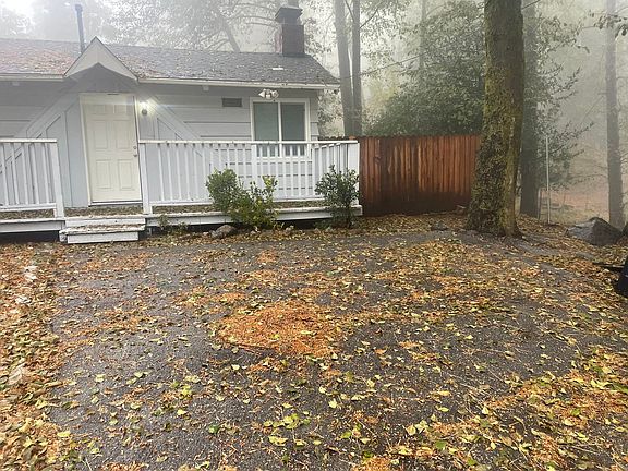 3rd image of 21872 Waters Dr #C