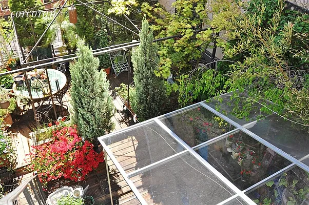 Sold by Corcoran | media 3