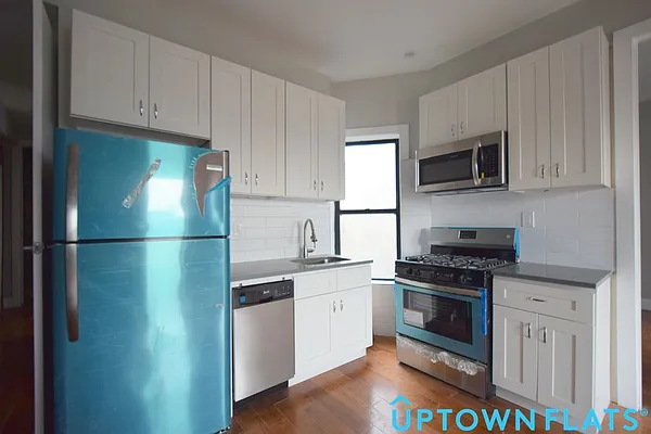 Rented by Uptown Flats LLC | media 2