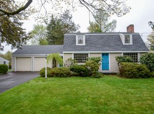 122 Meadow Ln, East Hartford, CT 06107