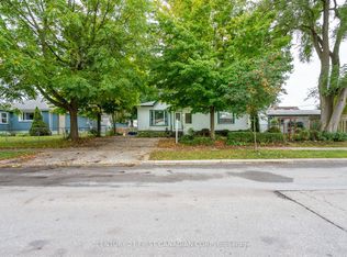 25 Langarth St W, London, ON N6J1P1