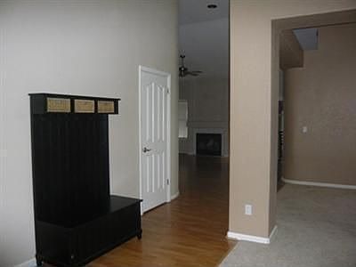 1st image of 3258 Outlook Dr