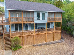 620 Jet Ski Dr, Sunrise Beach, MO 65079