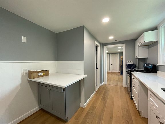 2nd image of 46 Main St #1-R