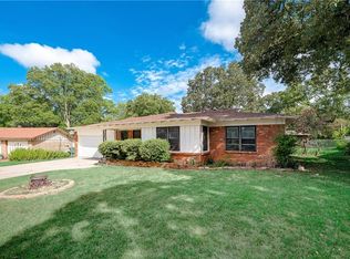 1716 Sheffield Pl, Fort Worth, TX 76112