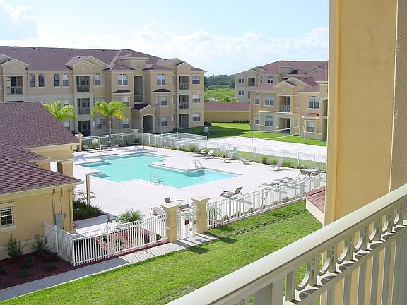 Terrace Ridge Pool area