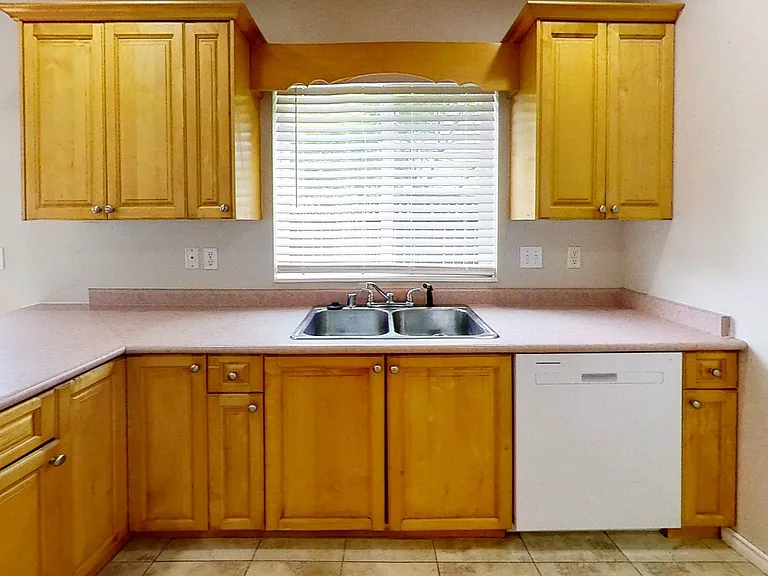 4210 Archer Dr — Photo 3