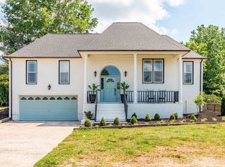 1054 Tom Osborne Rd, Columbia, TN 38401