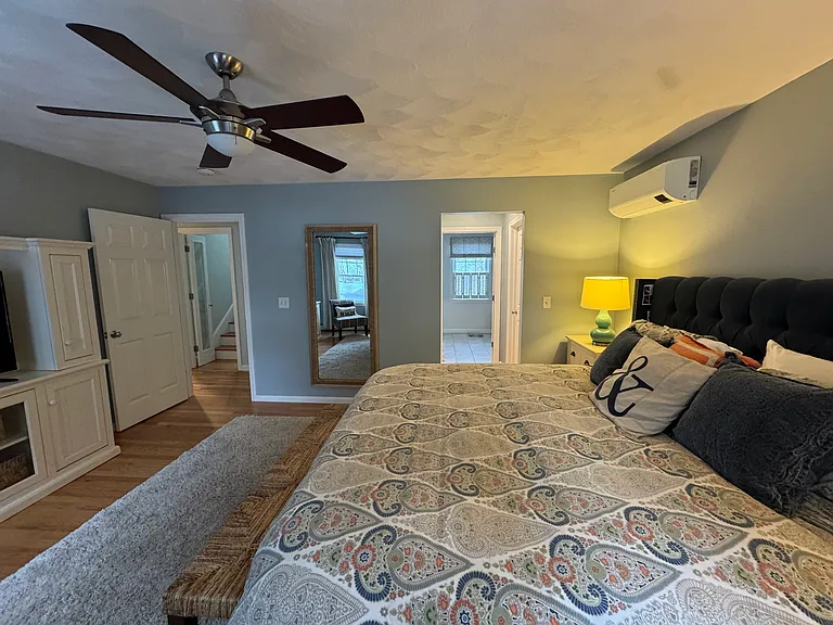 11 Rezza Rd — Photo 37