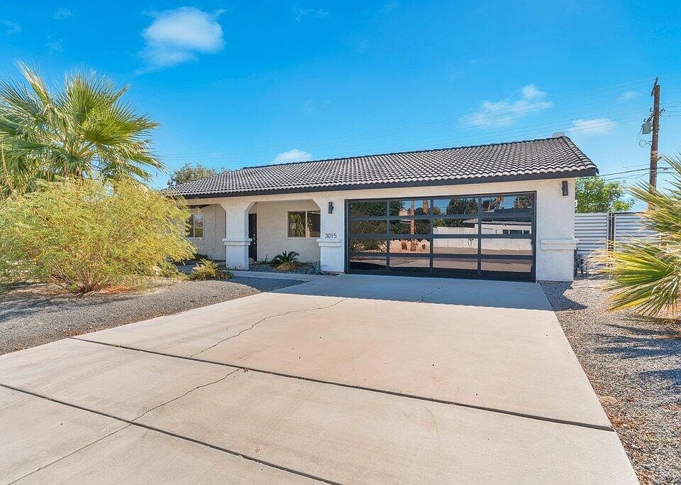 1st image of 3015 E San Juan Rd