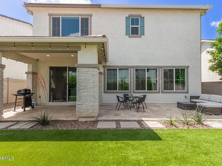 3746 E Earll Dr — Photo 34