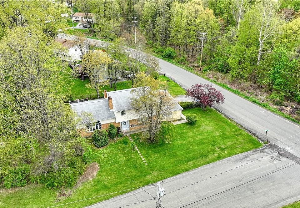 1st image of 2 Marian Drive