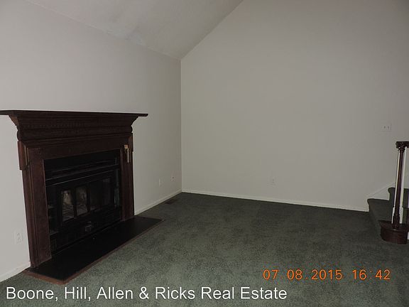 3rd image of 46 Winders Creek Dr