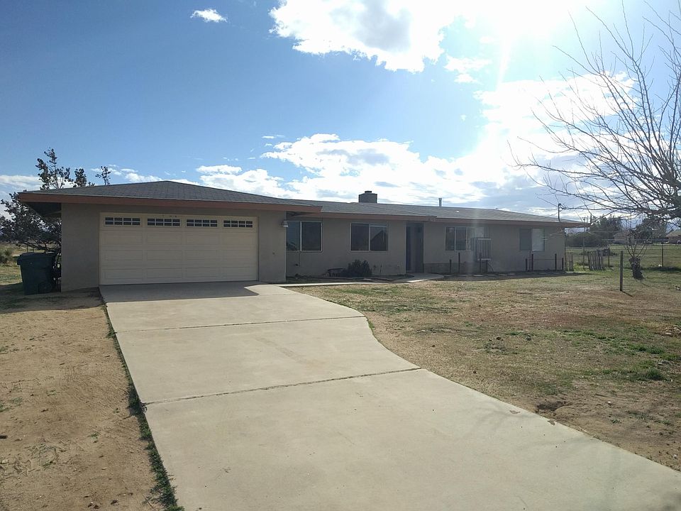 1st image of 15015 Aspen St