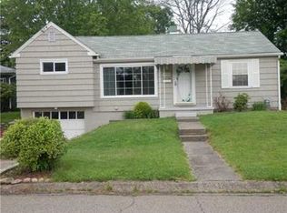 2385 Academy St, Aliquippa, PA