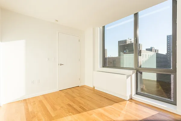 Rented by MNS | media 44