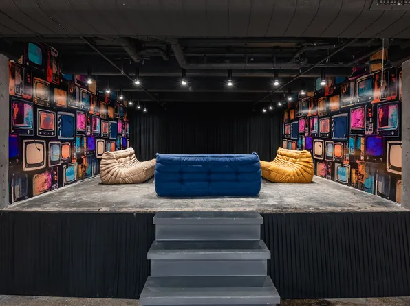 255 18th Street image 34 of 47