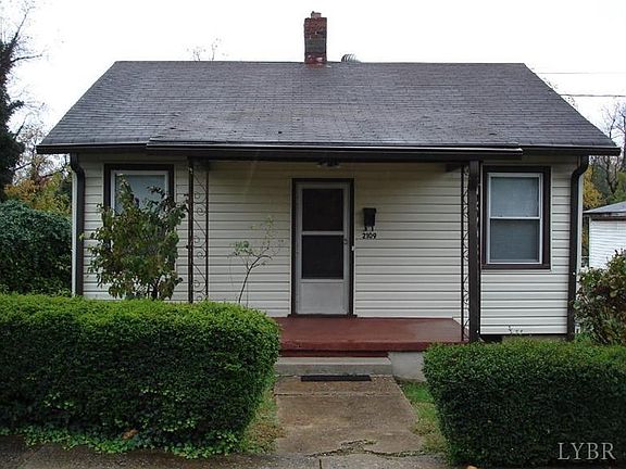 3rd image of 2109 Bedford Ave