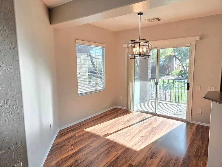 6868 Sky Pointe Dr #2076 — Photo 7