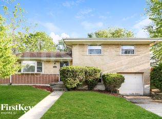 1015 Thunderbird Dr, Cincinnati, OH 45231