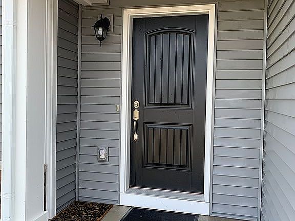 2nd image of 6734 Dutton Trail Dr SE