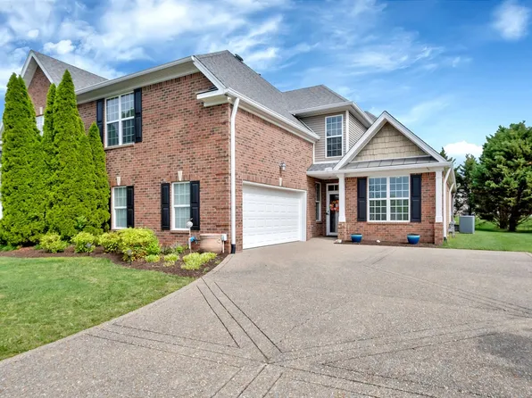 1304 Waxwing Dr, Hermitage, TN 37076