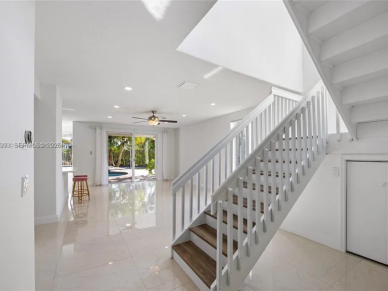 16449 SW 84th Pl — Photo 46