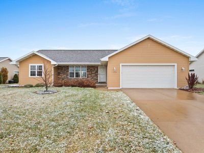 2437 Lawrence Dr, De Pere, WI, 54115