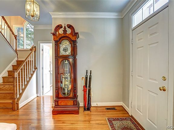 5th image of 504 Weston Ct
