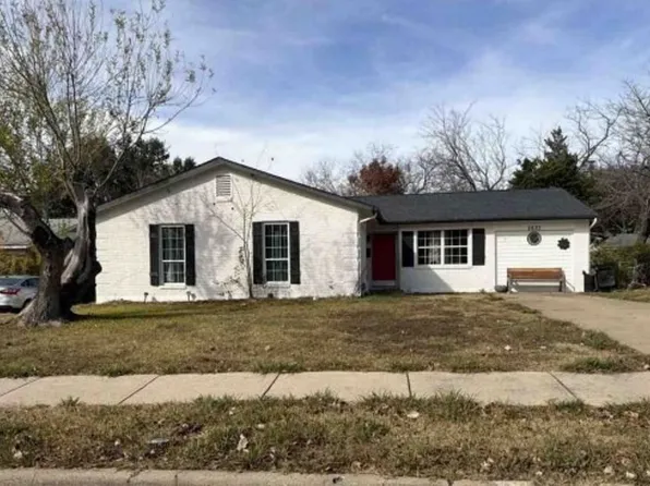 2633 Greenland Dr, Mesquite, TX 75150