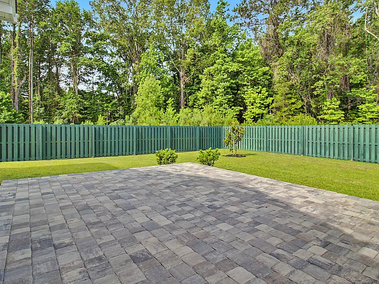 160 Spring Hill Dr — Photo 33