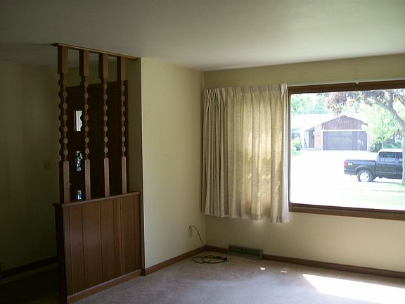 Living Room/Front Door