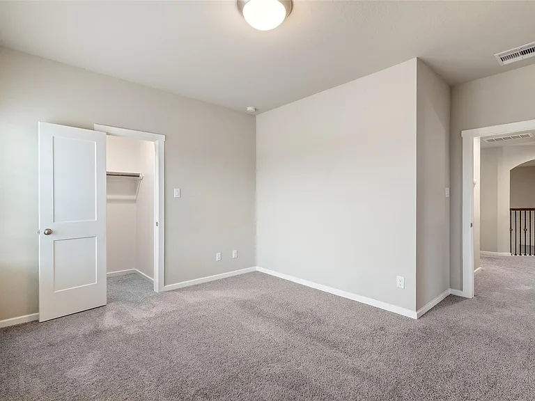 4702 Primrose Valley Ln — Photo 28