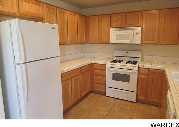 4th image of 4375 S Donald Pl