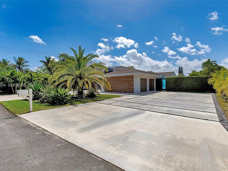 13540 SW 98th Ct — Photo 37