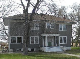 32825 W Snake Rd, Sutherland, NE 69165