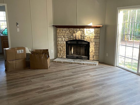 2nd image of 11107 Foxridge Dr