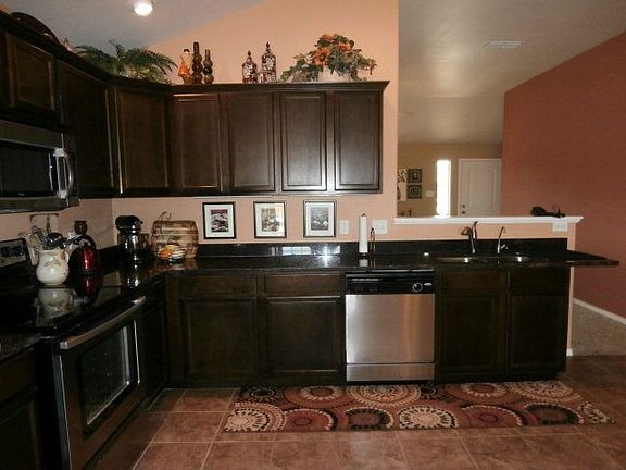 2nd image of 10 Willow Dr