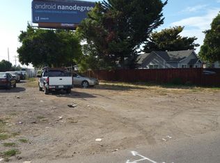 1385 E Bayshore Rd, East Palo Alto, CA 94303