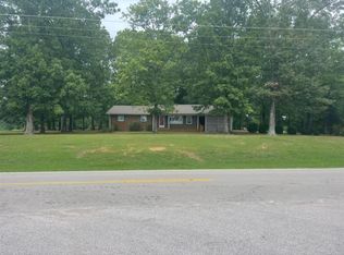 12109 New Cut Rd, Athens, AL 35611