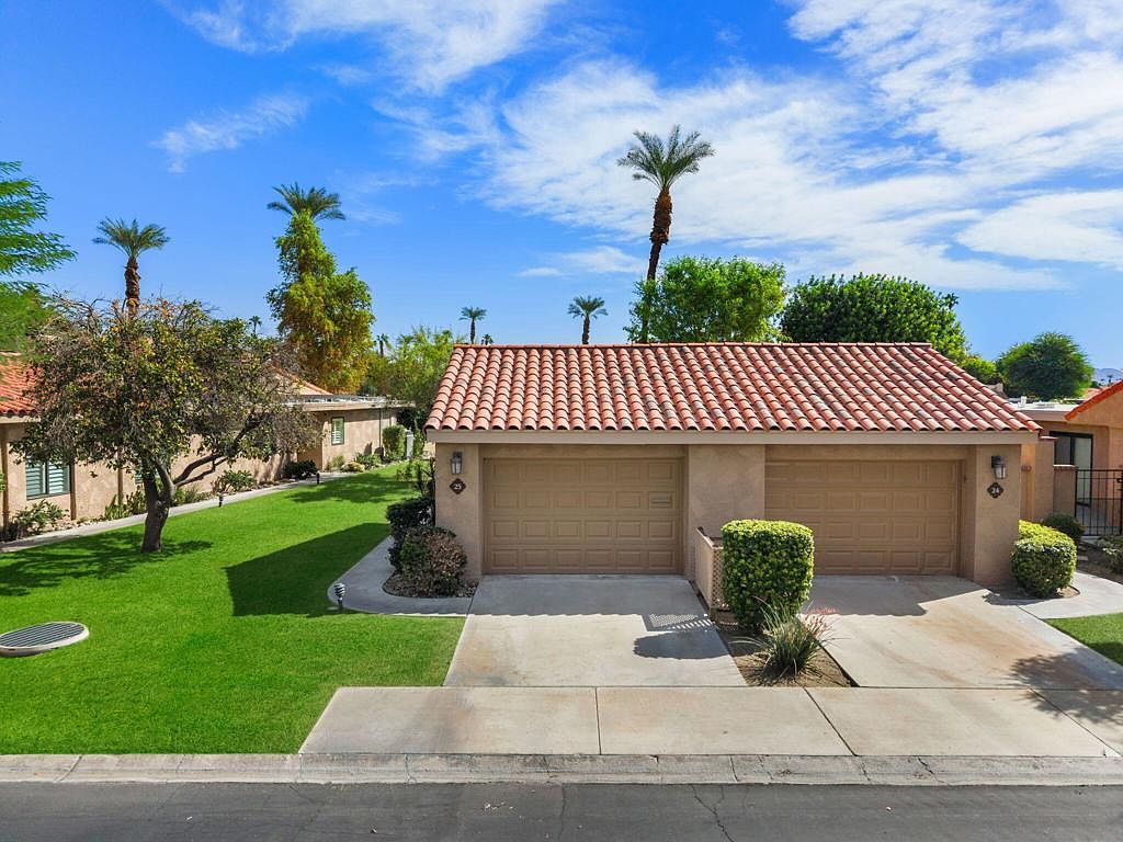 25 Haig Dr