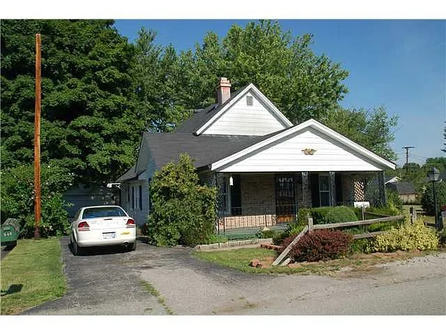 940 S Grant St photo 1
