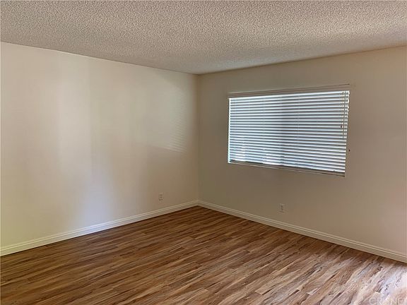 2nd image of 2624 Sextant Ave