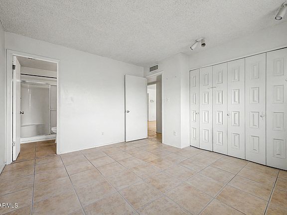 4th image of 6001 N 31ST Avenue