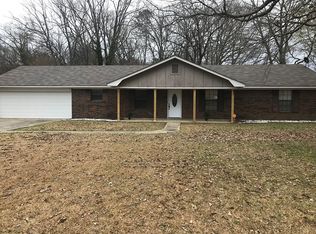 800 Orion Dr, Bastrop, LA 71220