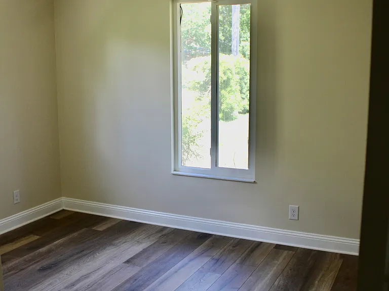 607 Johnson Dr — Photo 6