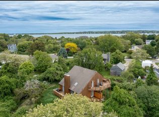 12 Georgia Pl, Montauk, NY 11954