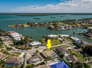 706 Fairlawn Ct, Marco Island, FL 34145