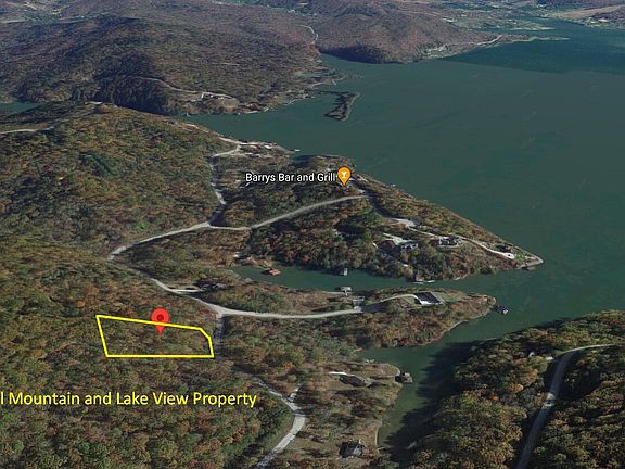 3rd image of 127 Bluegreen Way